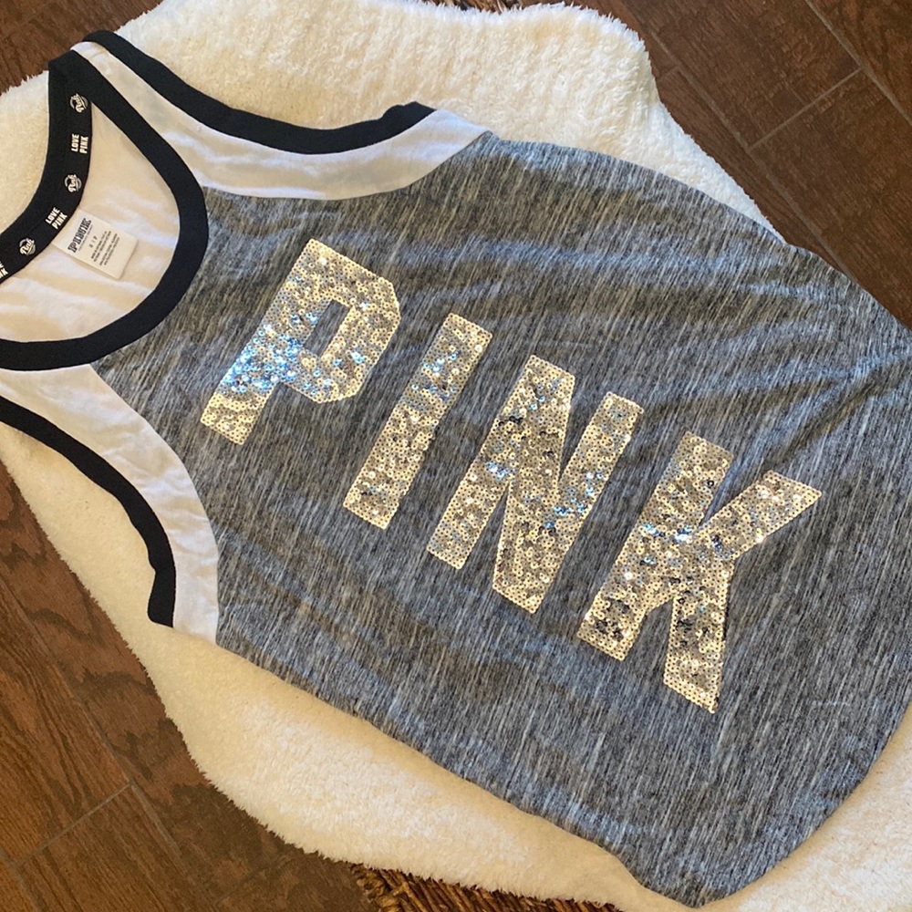 💫Pink victoria’s Secret tank💫
